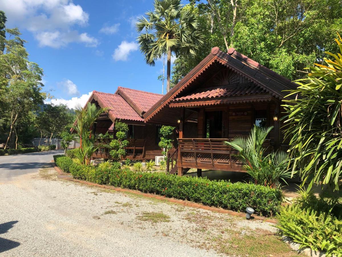Ban Suansin Hotel Phang Nga Exterior photo
