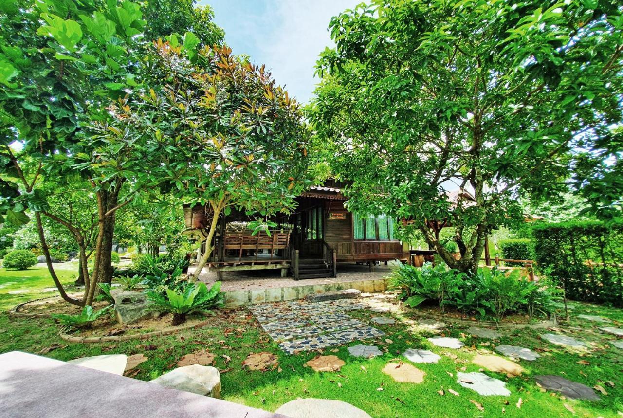 Ban Suansin Hotel Phang Nga Exterior photo